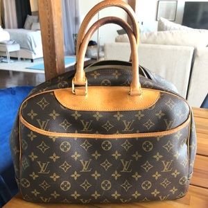 Louis Vuitton Deauville Satchel Purse